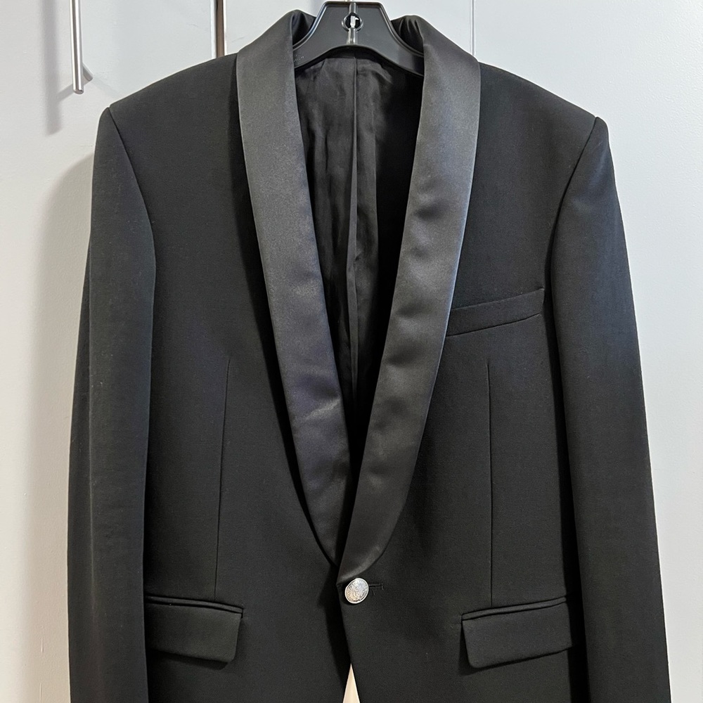 Men’s Balmain Black Wool Blazer With Black Satin Collar And Silver-Toned Buttons